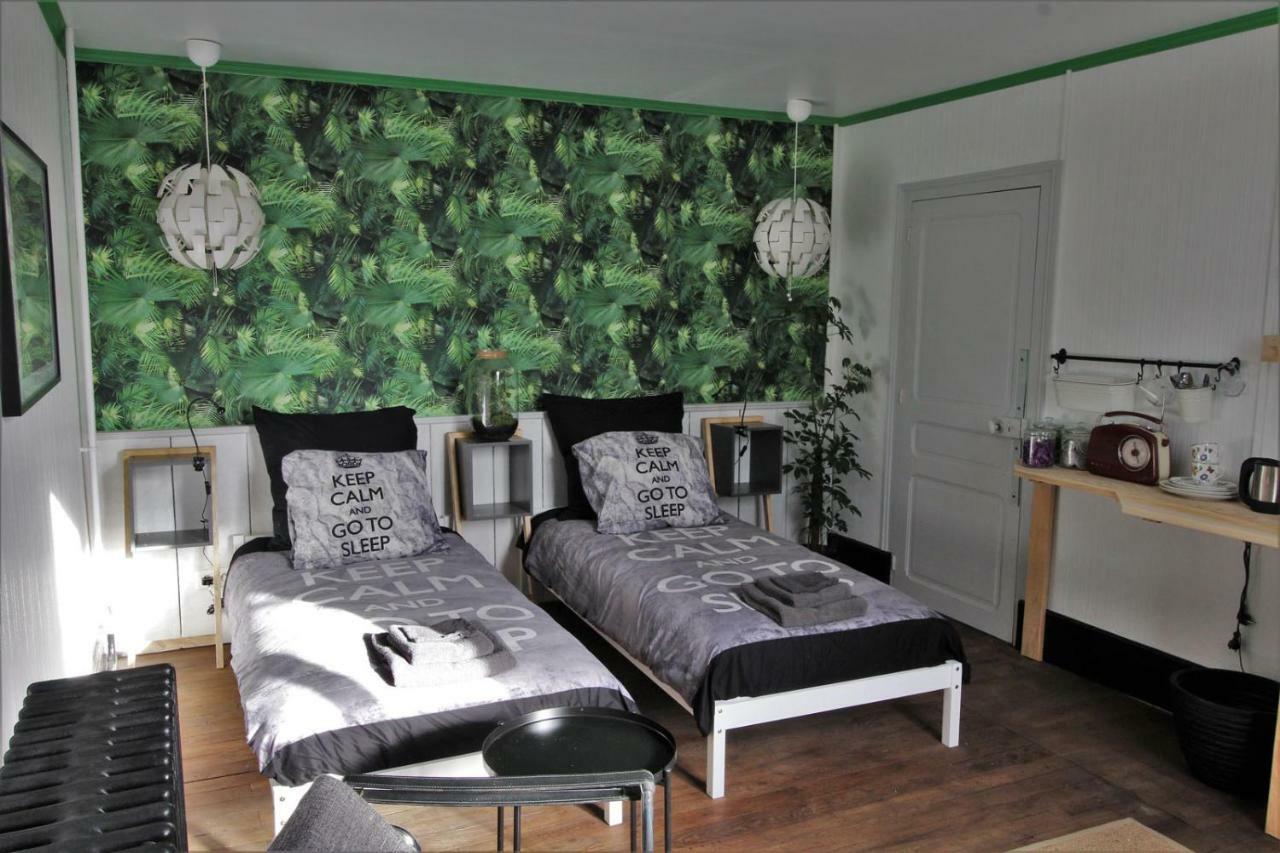 Chambre Notaire Cosne-d'Allier Exteriör bild